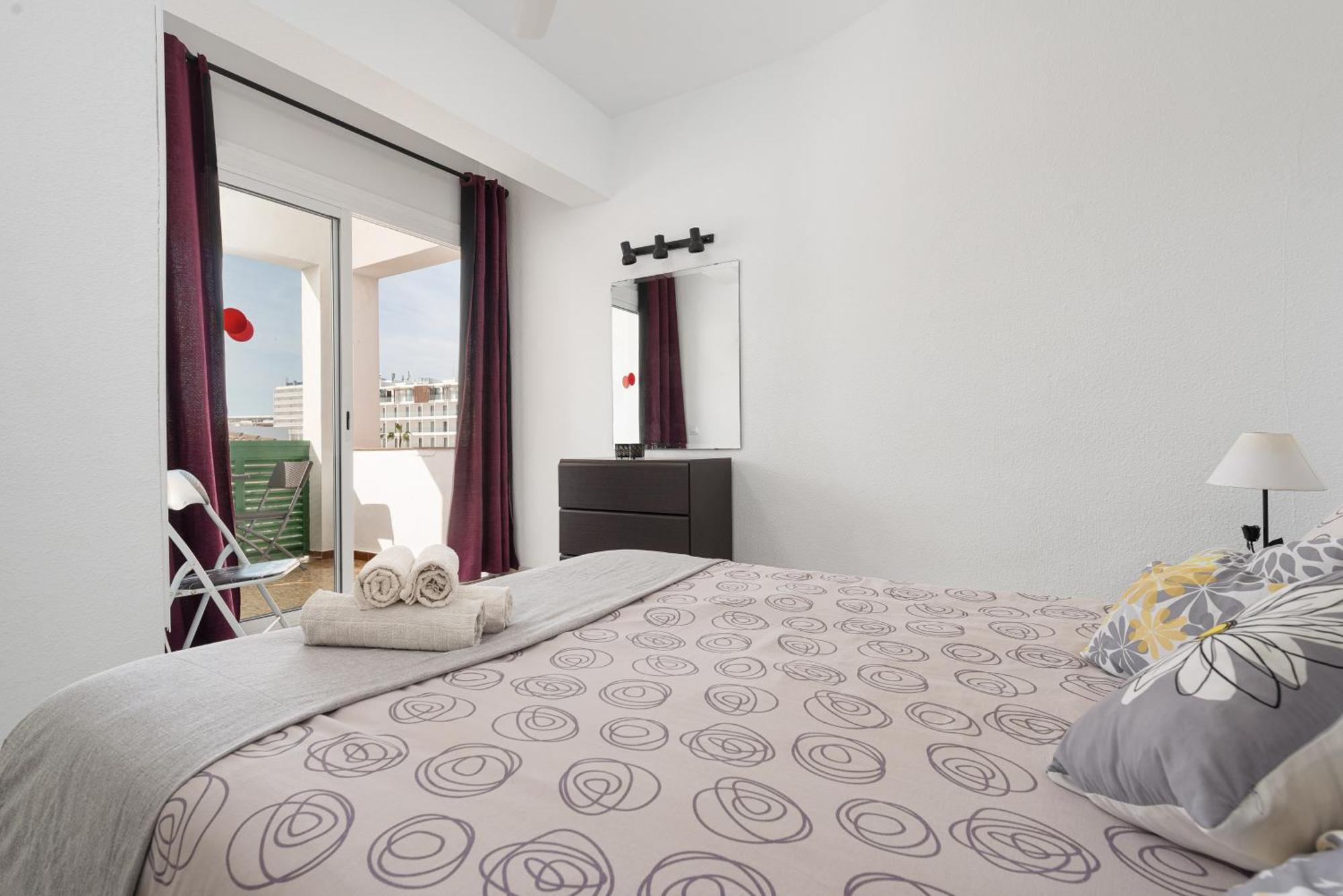 Apartment Xara Torres, At The Beach Of Alcudia Port d'Alcúdia Exterior foto