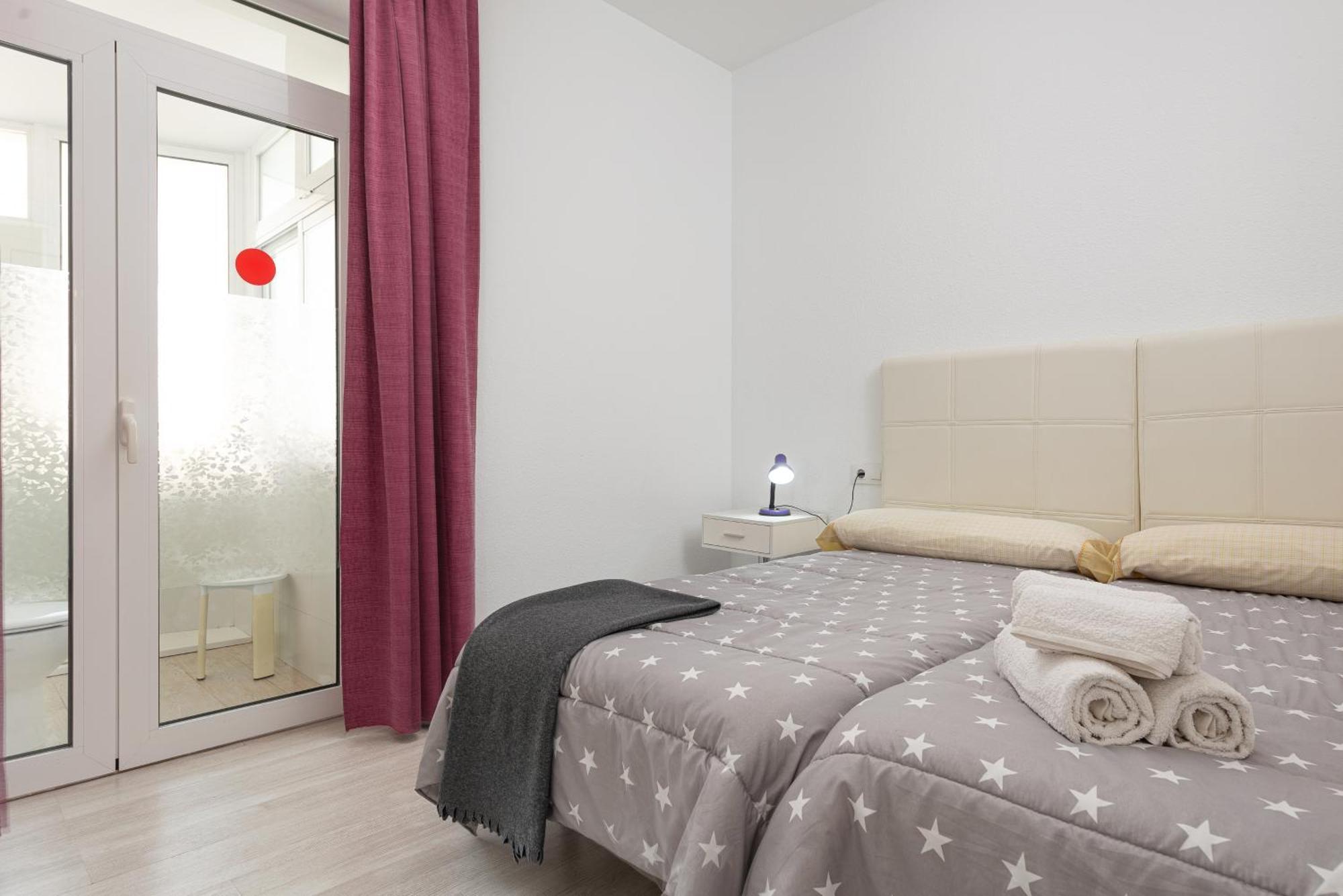 Apartment Xara Torres, At The Beach Of Alcudia Port d'Alcúdia Exterior foto