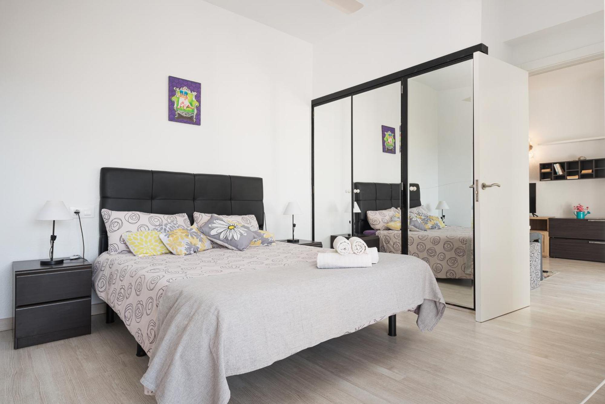 Apartment Xara Torres, At The Beach Of Alcudia Port d'Alcúdia Exterior foto