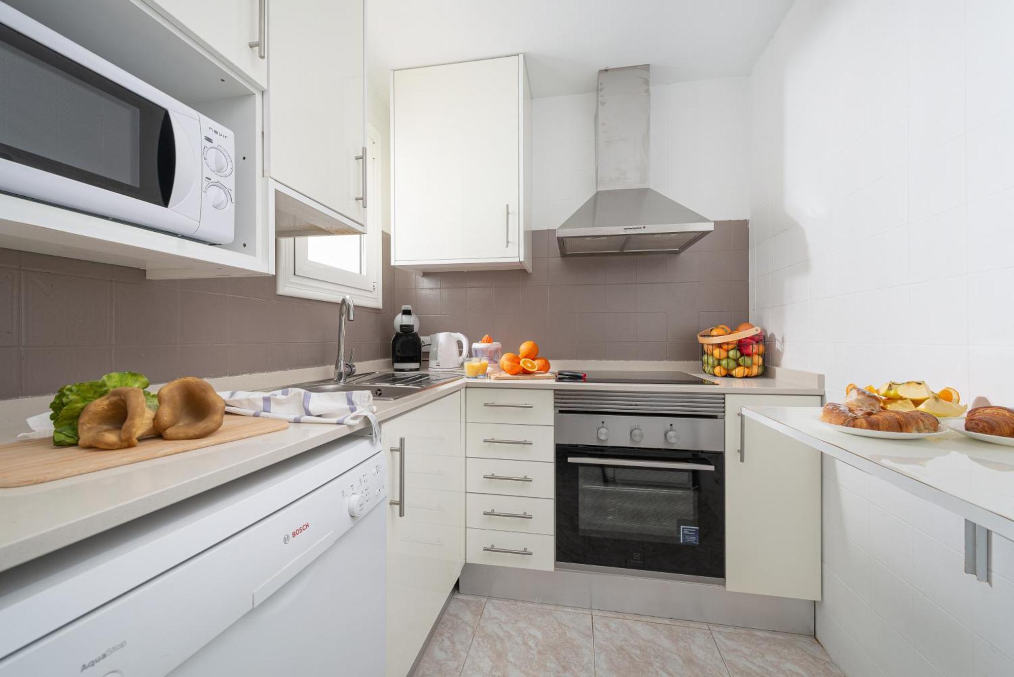 Apartment Xara Torres, At The Beach Of Alcudia Port d'Alcúdia Exterior foto